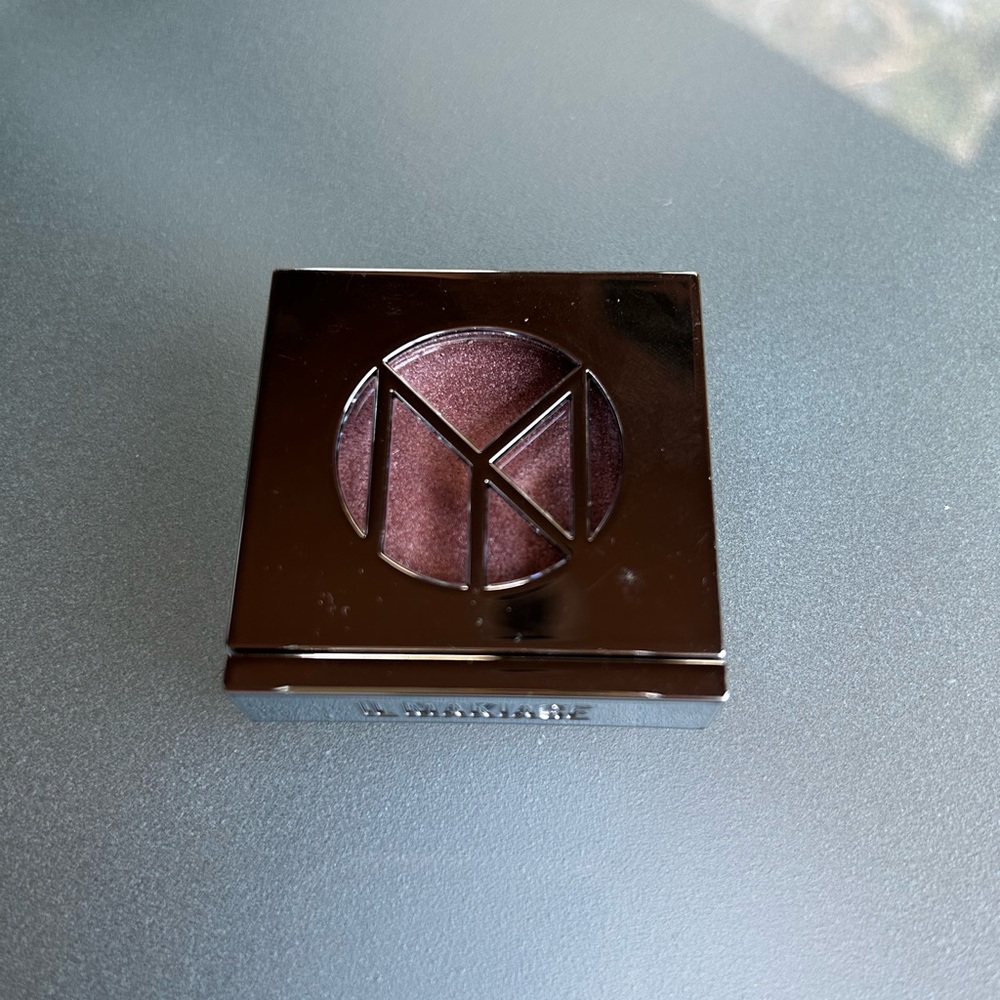 IL MAKIAGE Color Boss Multidimensional Eyeshadow
